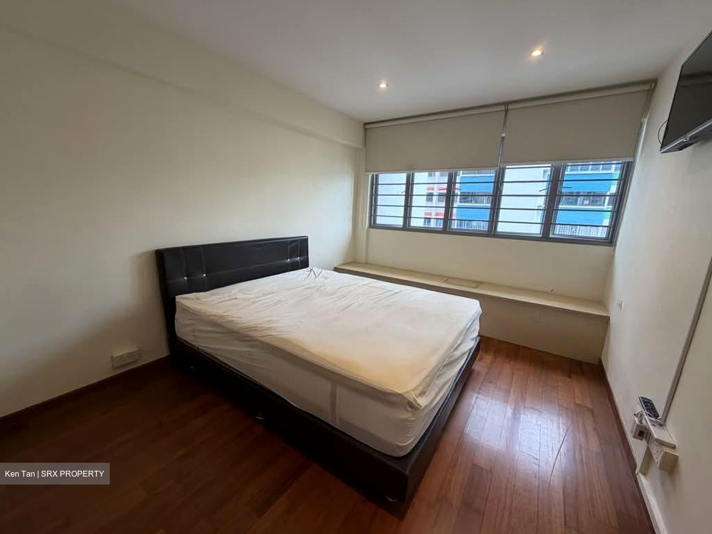 Blk 240 Yishun Ring Road (Yishun), HDB 5 Rooms #576729301